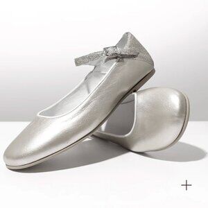 CHILDRENCHIC Silver Metallic Ballet Flat Size 32
